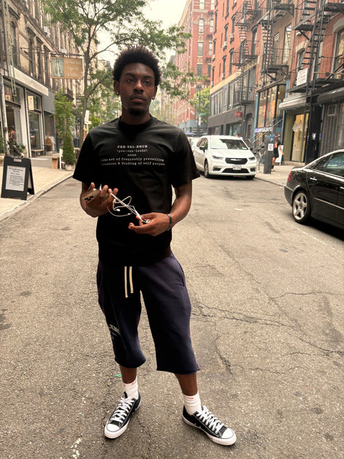 BLACK DEFINTION TEE